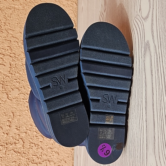 Stuart Weitzman blue polar lug quilted boots snow rain size 6.5 - Picture 16 of 16